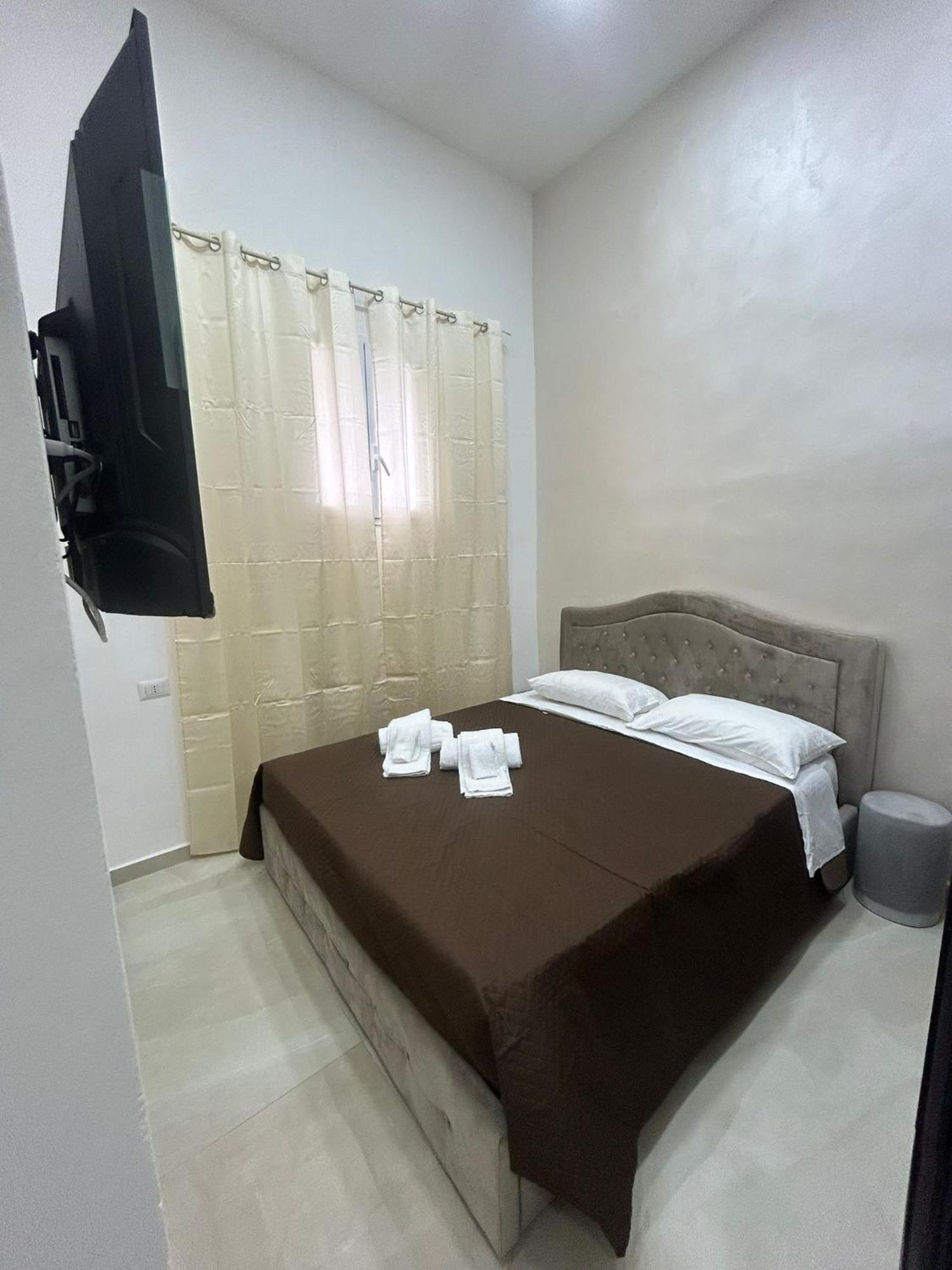 Luxury Rooms Carbonara 95 那不勒斯 外观 照片