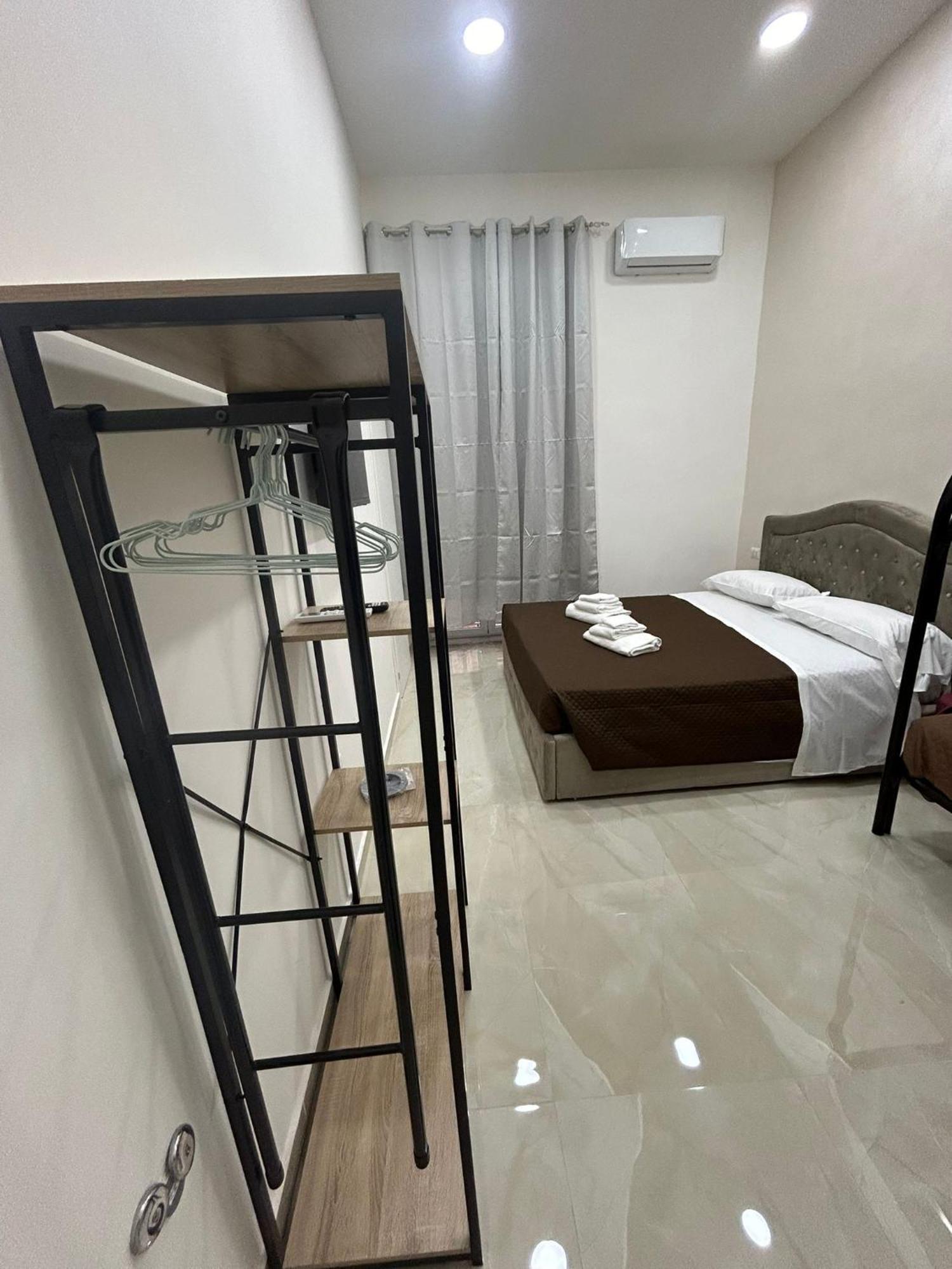 Luxury Rooms Carbonara 95 那不勒斯 外观 照片