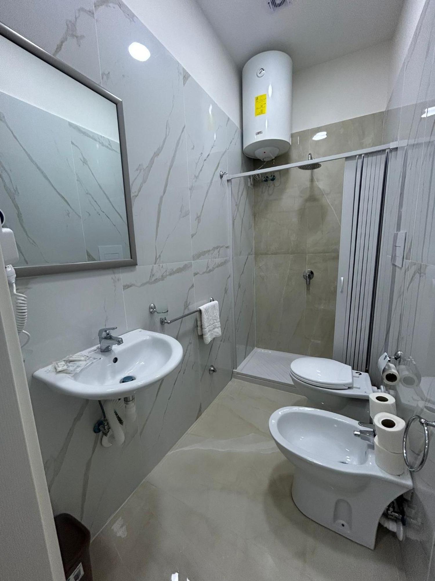 Luxury Rooms Carbonara 95 那不勒斯 外观 照片