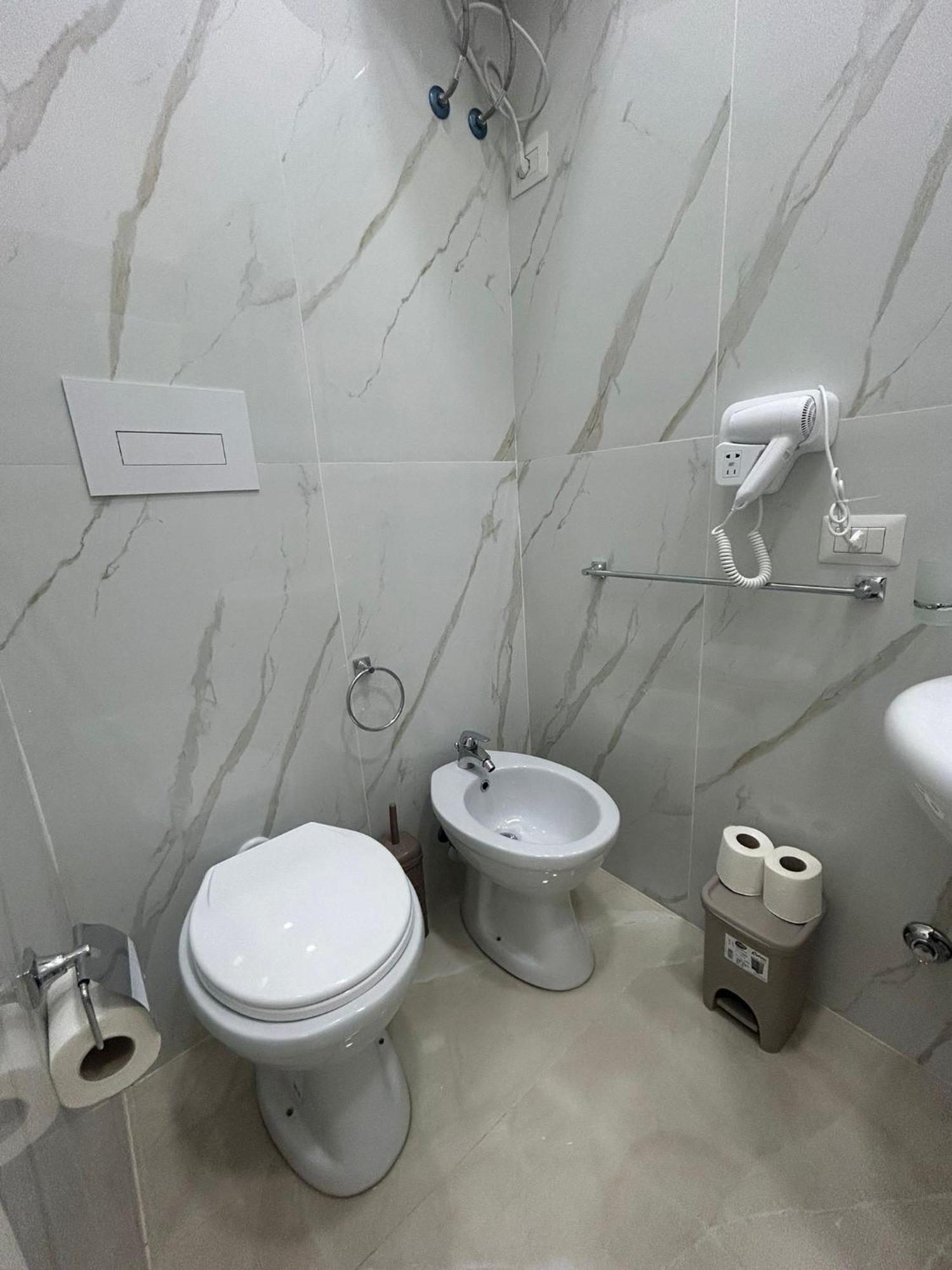 Luxury Rooms Carbonara 95 那不勒斯 外观 照片
