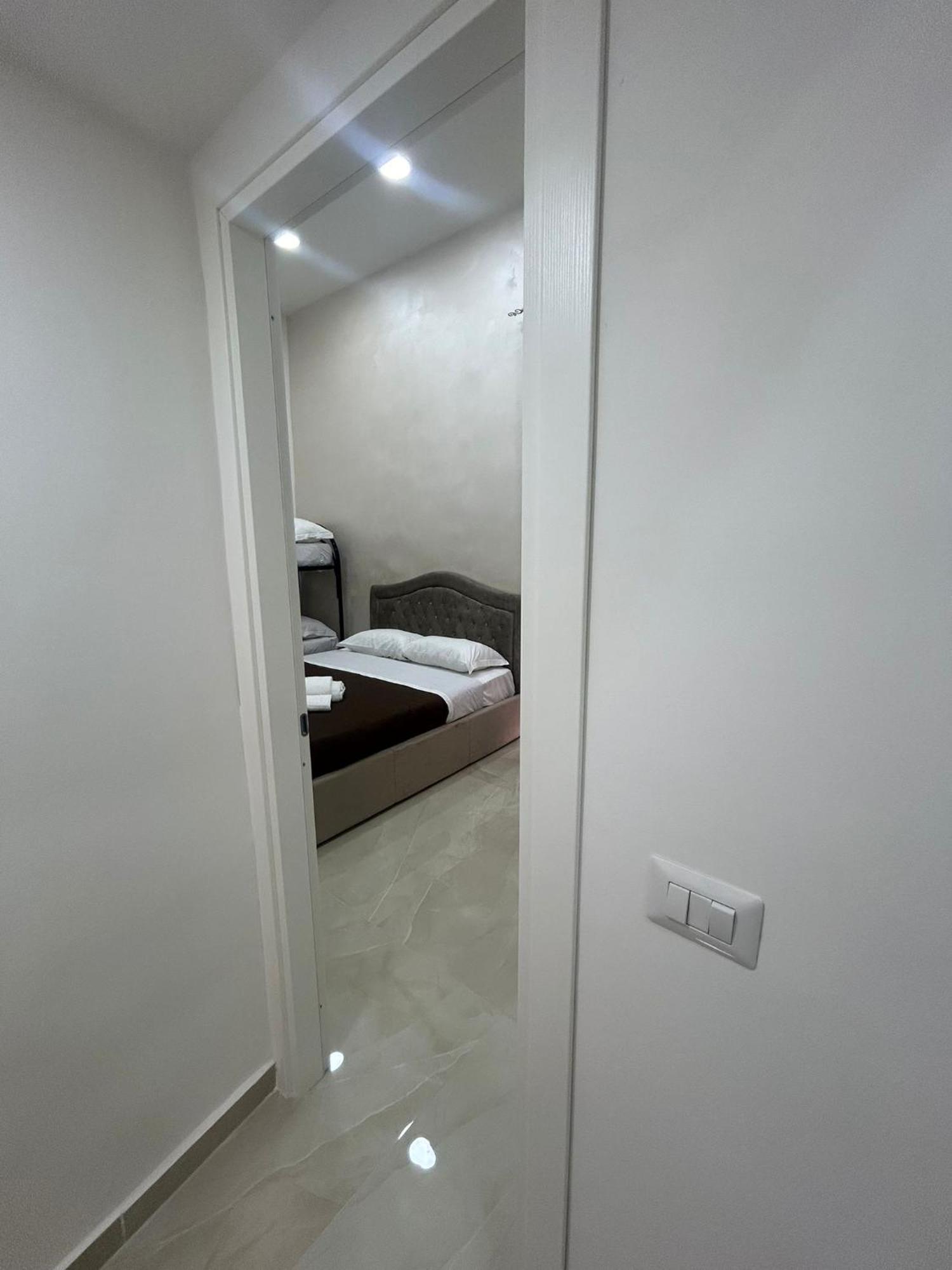 Luxury Rooms Carbonara 95 那不勒斯 外观 照片